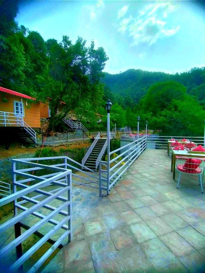 Aaroham Resort Shimla ! Luxury Cottage By Aamod Group Exteriér fotografie