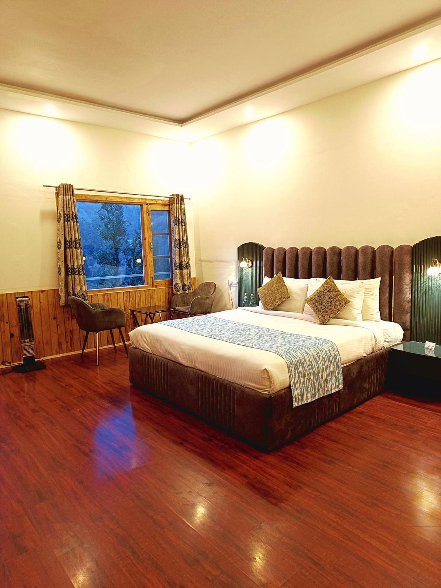 Aaroham Resort Shimla ! Luxury Cottage By Aamod Group Pokoj fotografie